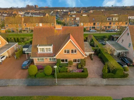 Twee-onder-één-kap te koop: Duinenburg 12, Hoofddorp Toolenburg West Hoofddorp