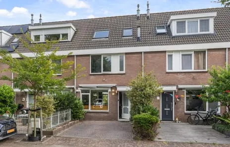 Tussenwoning te koop: Duinmeierij 75, 't Lien zuid Leidschendam