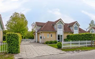 Woning te koop: Duinpan 57, Verspreide huizen Kamperland Kamperland