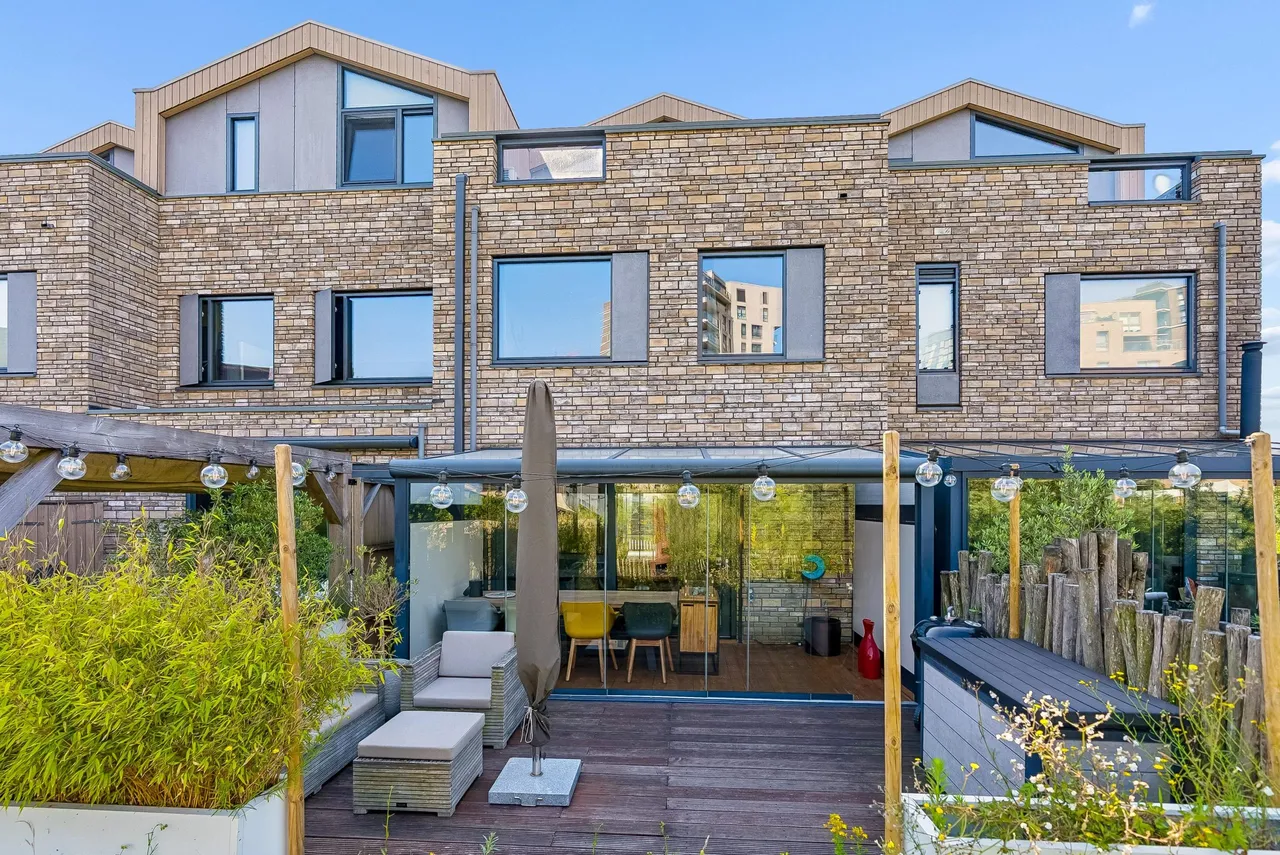 Tussenwoning te koop: Duinrugstraat 30, Almere