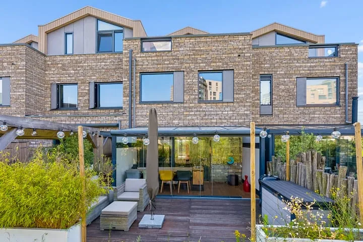 Tussenwoning te koop: Duinrugstraat 30, Duin Zuid Almere