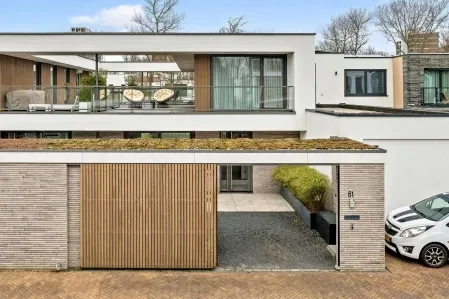Tussenwoning te koop: Duinslag 61, Ockenburgh 'S-Gravenhage