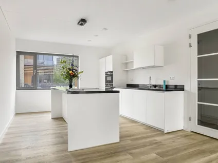 Tussenwoning te huur: Duinvallei 75, Ockenburgh 'S-Gravenhage