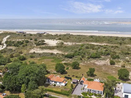 Detached house for sale: Duinweg 3, Oude Moolweg en Laone Renesse