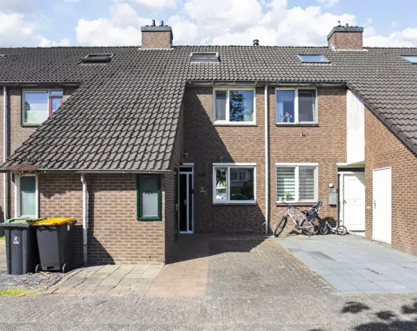 Tussenwoning te koop: Duivenkamp 184, Duivenkamp Maarssen