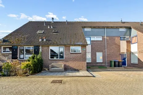 Tussenwoning te koop: Duivenkamp 290, Maarssen