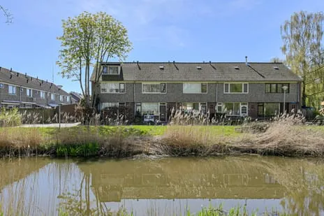 Tussenwoning te koop: Duivensteen 91, Krooswijk Zevenbergen