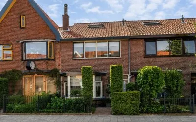 Tussenwoning te koop: Duiventorenstraat 12, Geestcomplex Naaldwijk