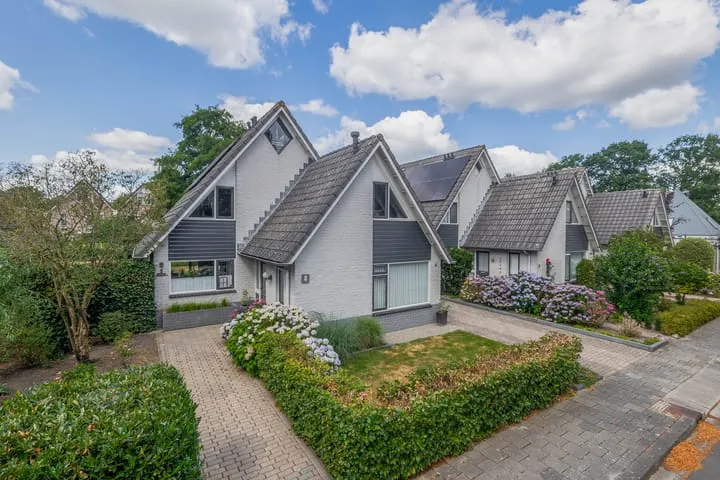Vrijstaande woning te koop: Duivenveld 9, Rietlanden Emmen