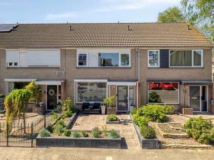 Tussenwoning te koop: Duivenvoorde 14, Steenbergen-Zuid Steenbergen