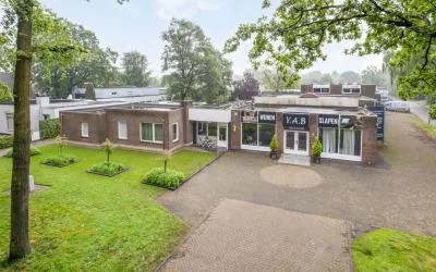 Twee-onder-één-kap te koop: Duizeldonksestraat 16, Hoogeind Helmond