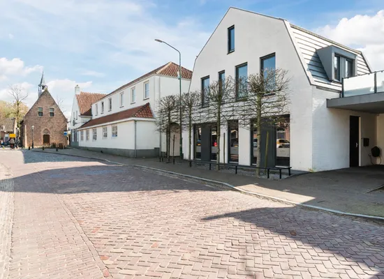 Twee-onder-één-kap te koop: Duizelseweg 4, Eersel-kom en Lindeakkers Eersel