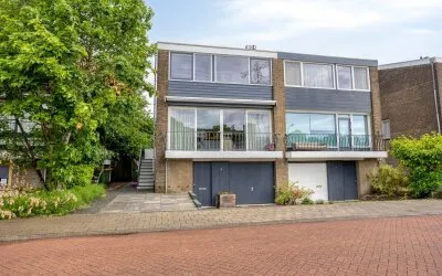 Twee-onder-één-kap te koop: Duizend Roeden 5, Engelenburg Veenendaal