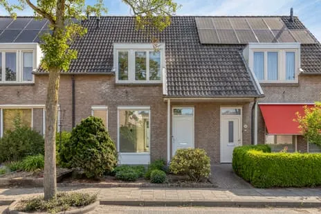 Tussenwoning te koop: Duizendblad 5, Kantonnier Best
