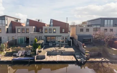 Hoekwoning te koop: Duke Ellingtonstraat 11, Rooswijk Noord Zaandijk