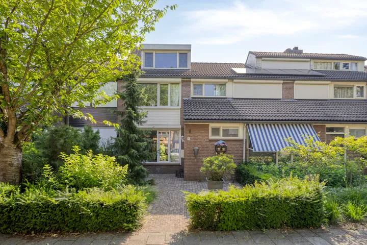 Tussenwoning te koop: Dunantlaan 15, Vijfhoeven Vlijmen
