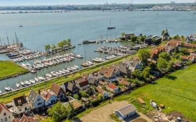 Twee-onder-één-kap te koop: Durgerdammerdijk 133, Durgerdam Amsterdam