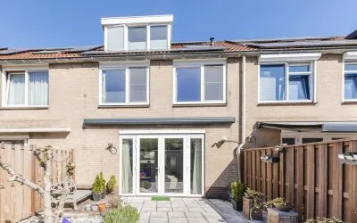 Tussenwoning te koop: Durgerdamstraat 15, Westerwatering Zuid Zaandam