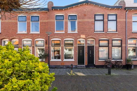 Tussenwoning te koop: Dutoitstraat 11, Taanschuurpolder Maassluis