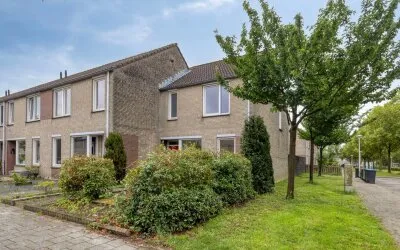 Corner house for sale: Duvenee 17, Bergse Plaat Bergen Op Zoom