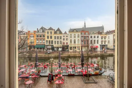Appartement te koop: Dwars Koornbrugsteeg 8A, Pieterswijk Leiden