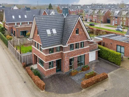 Vrijstaande woning te koop: Dwarsdijk 12, Essenpas Bemmel