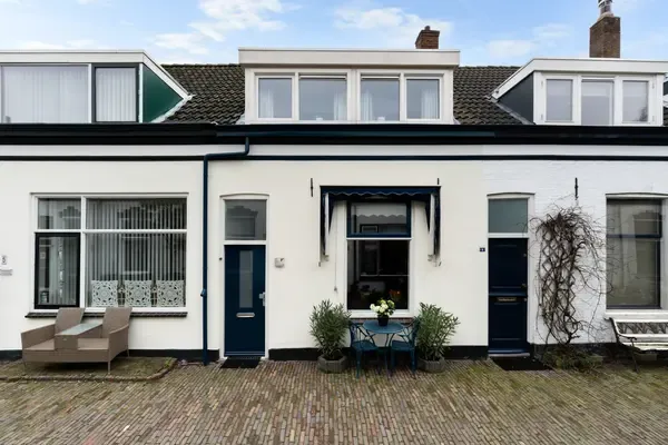 Tussenwoning te koop: Dwarssteeg 7, Vlaardingen
