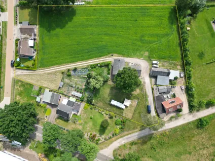 Detached house for sale: Dwarsstraat 3, Zoggel - Berkt Heesch