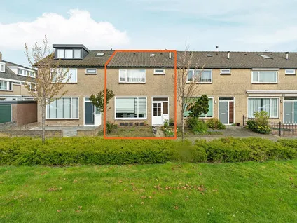 Tussenwoning te koop: Dwarsvliet 14, Torenveld Zevenbergen