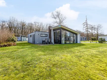Vrijstaande woning te koop: Dwarsweg 73AR42, Overberg