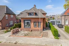 Vrijstaande woning te koop: E.E. Stolperlaan 4, Veendam