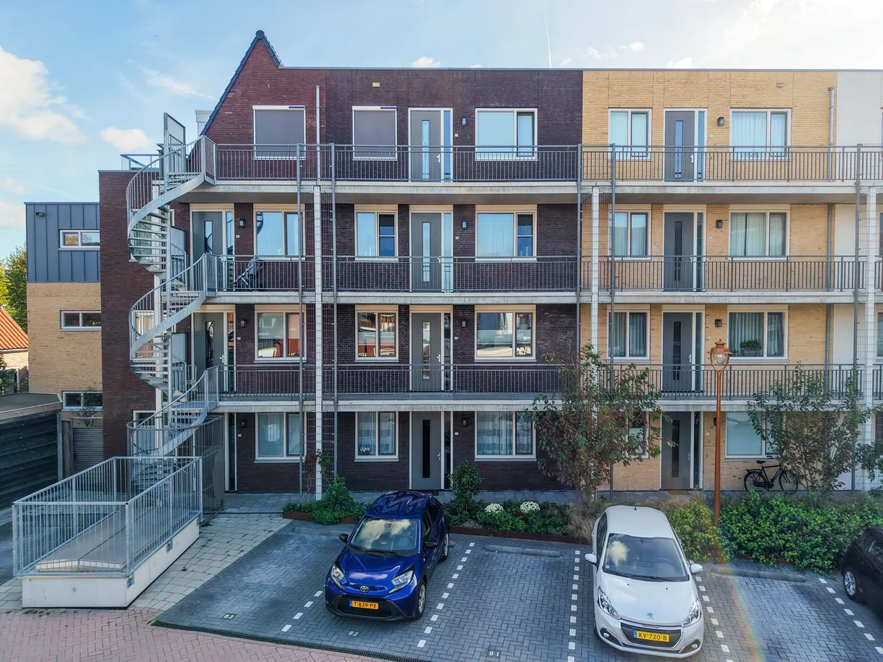 Appartement te koop: E.E. van der Laanstraat 26, Rijnsburg