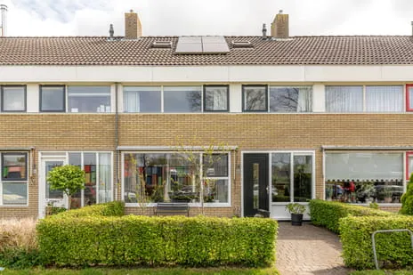 Tussenwoning te koop: E A Borgerstraat 56, Joure, Westermeer Joure
