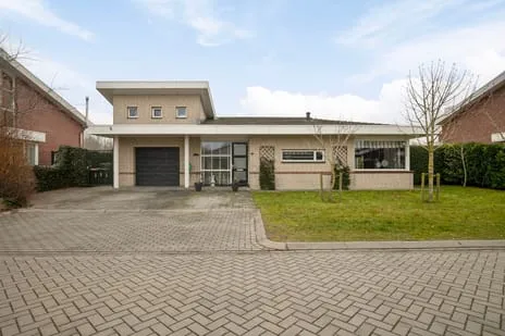 Vrijstaande woning te koop: Eaglelaan 39, Golfresort Lelystad