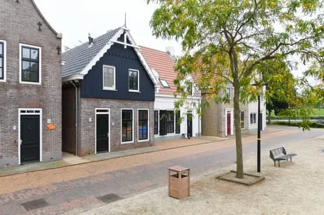 Woning te koop: Easterskâns 35-218, Eanjum