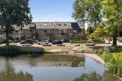 Terraced house for sale: Eastonstraat 50, Sterrenburg 1-Oost Dordrecht