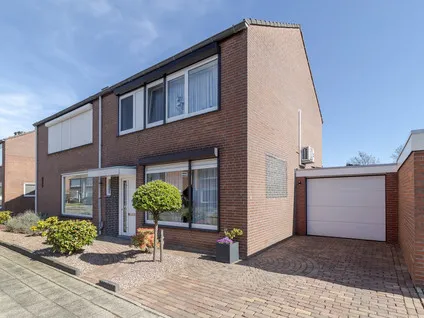 Twee-onder-één-kap te koop: Eburonenstraat 62, Rothem Meerssen