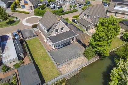 Detached house for sale: Echteldse Singel 5, Verspreide huizen Aalst Leutes polder Aalst Lienden