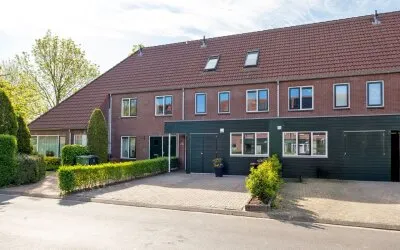 Tussenwoning te koop: Eckhartstraat 25, Gravenburg Groningen