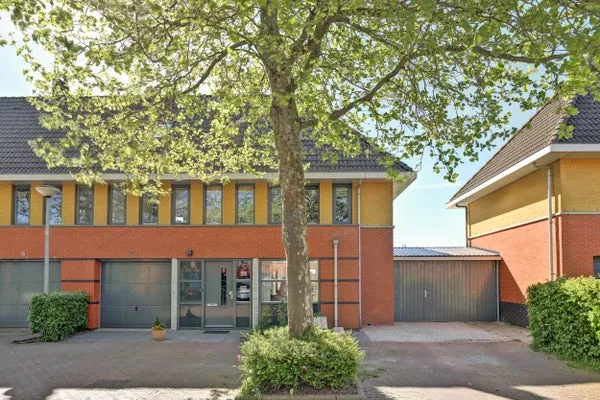 Twee-onder-één-kap te koop: Eckhartstraat 85, Gravenburg Groningen