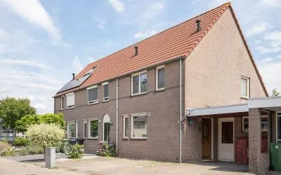 Tussenwoning te koop: Edelhertlaan 5, Brouwhuis-Dorp Helmond