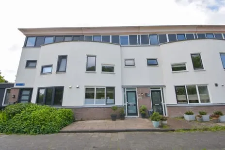 Tussenwoning te koop: Edelhertweg 25, Faunabuurt Zuidoost Almere