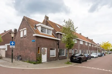 Tussenwoning te koop: Edelweisstraat 87, Kruidenbuurt Eindhoven
