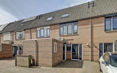 Tussenwoning te koop: Edendreef 64, De Dreven Ede