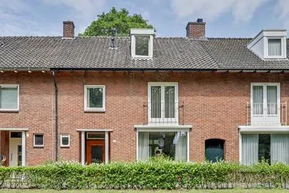 Tussenwoning te koop: Edisonlaan 5, Broekhoven II West Tilburg