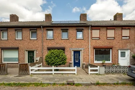 Tussenwoning te koop: Edisonstraat 61, Kalsdonk Roosendaal