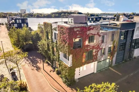 Hoekwoning te koop: Edmond Halleylaan 55, Steigereiland-Zuid Amsterdam