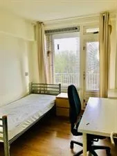 Kamer te huur: Edmond Hellenraadstraat, Het Lage Land Rotterdam