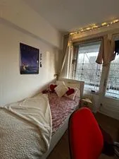 Kamer te huur: Edmond Hellenraadstraat, Het Lage Land Rotterdam