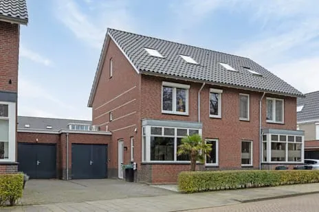 Twee-onder-één-kap te koop: Eekhoornnest 14, Scherpenzeel Scherpenzeel (Ge)